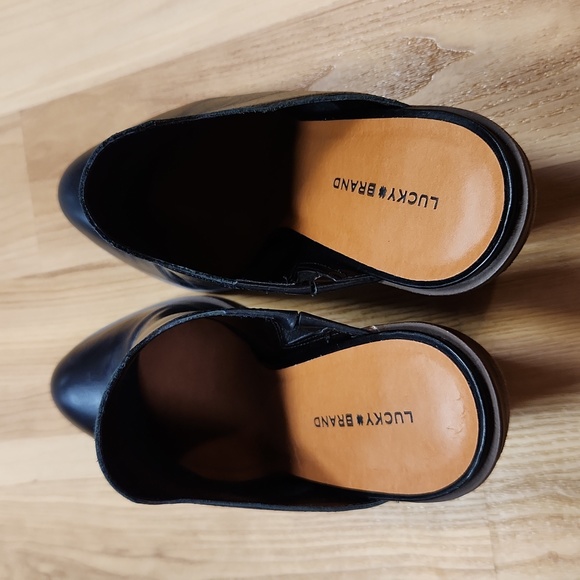 Lucky Brand Black Slip On Mule Sz. 9.5 - Picture 2 of 5
